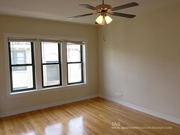 3rd image of 4845 N Wolcott Ave #3B
