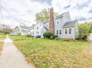 76 Harmon St, Hamden, CT 06517