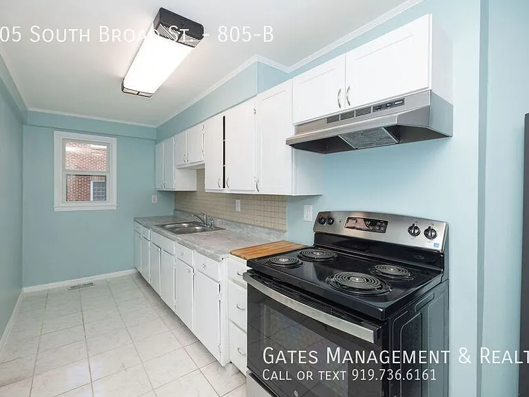 805 S Broad St #B — Photo 16