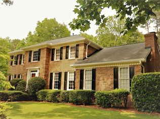 5666 Mount Berry Ln, Norcross, GA 30092
