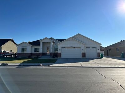 4929 W 3350 S, West Haven, UT, 84401