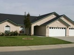 1265 Bonhurst Dr, Redding, CA 96003