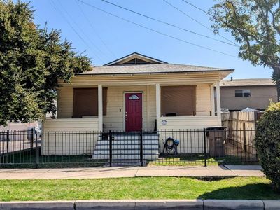 (Undisclosed Address), Bakersfield, CA, 93301