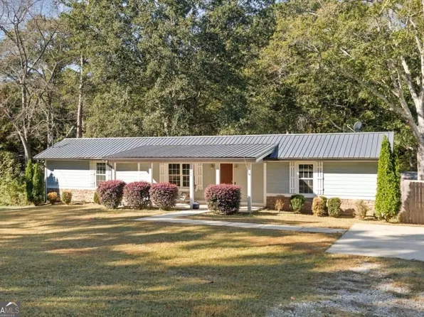 358 White St, Hoschton, GA 30548