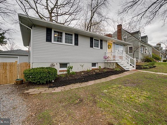 2nd image of 403 Newburg Ave
