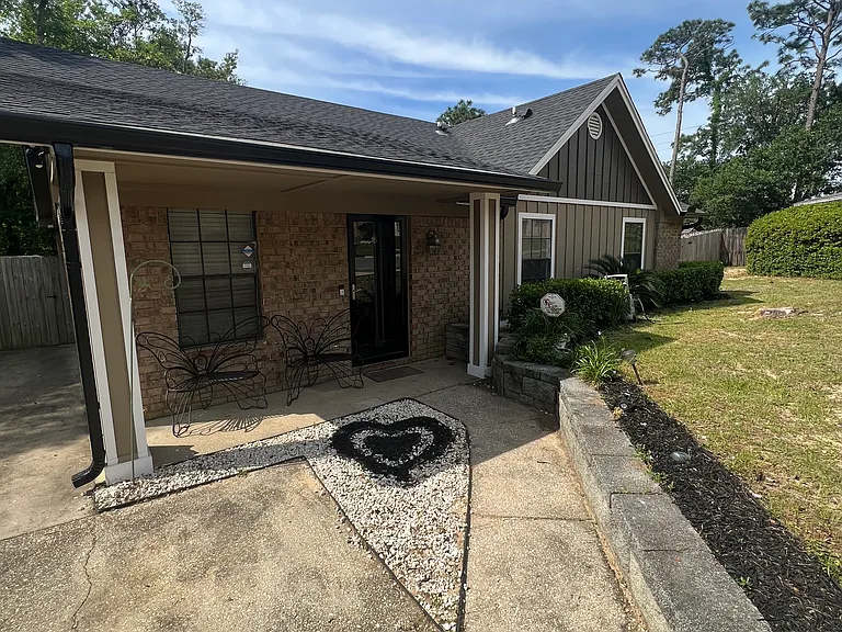 435 Braener Cir — Photo 1