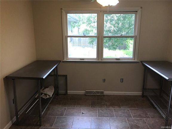 2nd image of 18 Greenwood Cir