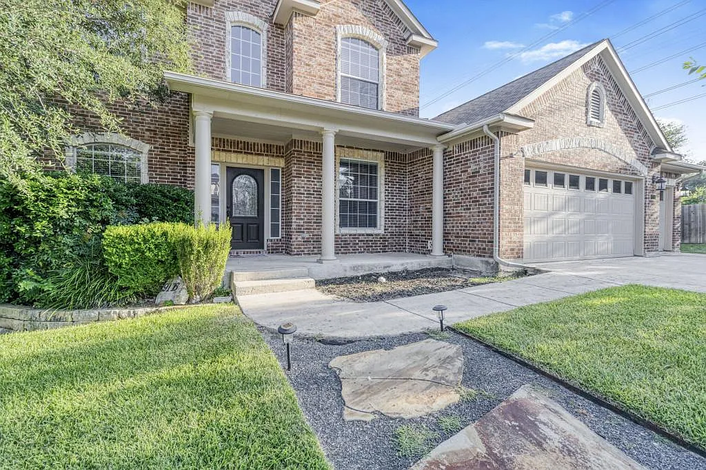 9116 Pedernales Rio — Photo 2
