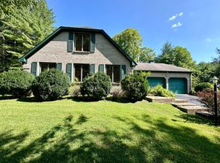 70 Airview Dr, Heidrick, KY 40949