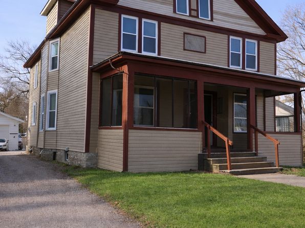 427-429 N Dewey St #427