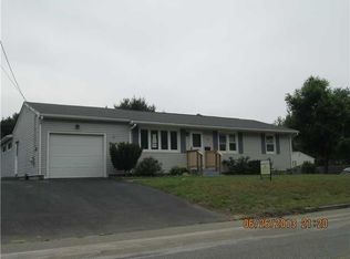 116 Johnson Blvd, Coventry, RI 02816