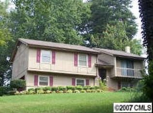146 Castle Creek Rd, Statesville, NC 28625