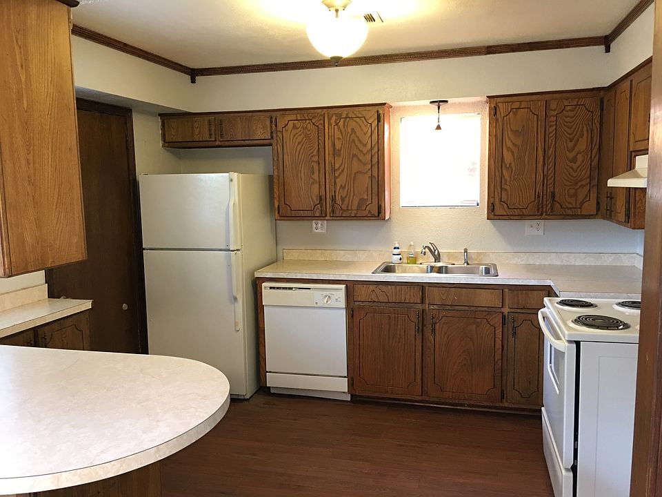 1st image of 2808 Croydon Ct