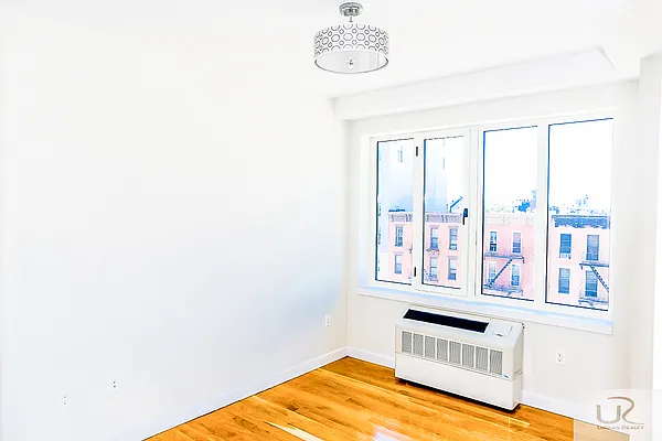 Rented by Urban Realty NYC | media 40
