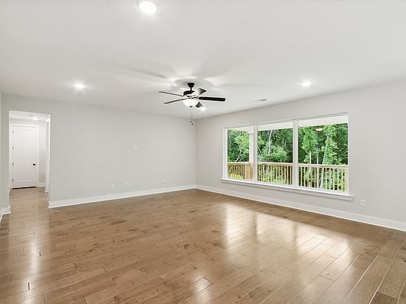 The Ransdall - Living Room