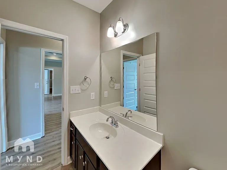 214 Balota St — Photo 23