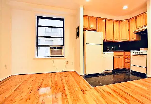 Rented by Metropolitan Property Group | media 23