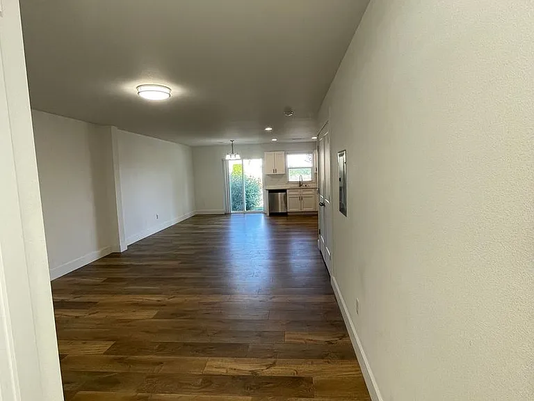 2805 W Marina Dr — Photo 16