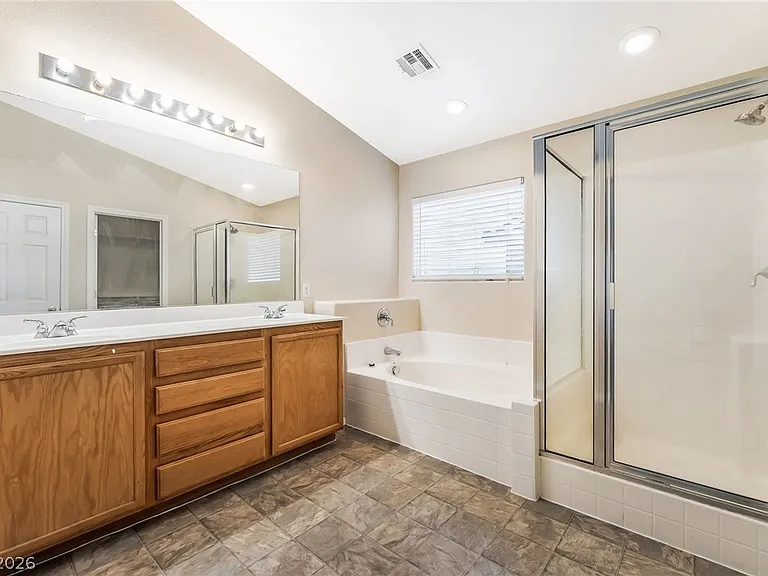 8104 Caspian Moon Dr — Photo 22