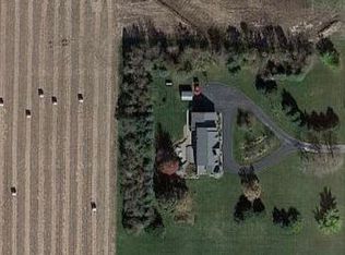 3552 Jordans Grove Rd, Springville, IA 52336