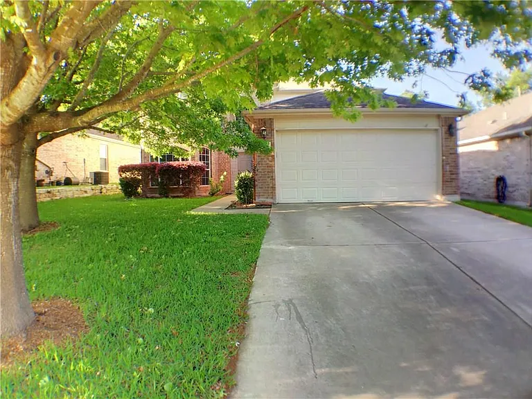 2308 Paradise Ridge Dr — Photo 1