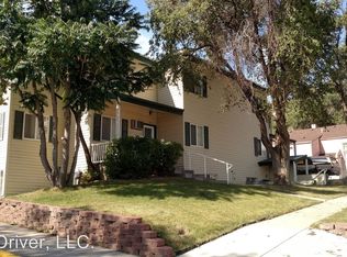 103 W 7th St APT 6, Gillette, WY 82716