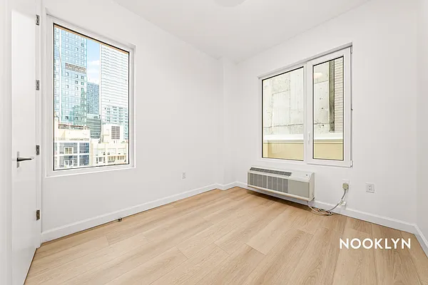 Rented by Nooklyn NYC LLC | media 46
