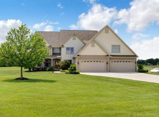 2279 Horseshoe Rd, Delaware, OH 43015