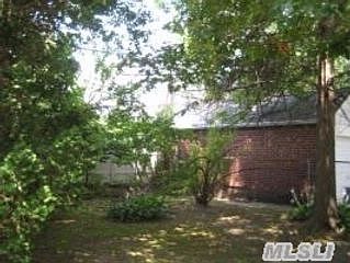 2nd image of 6536 182nd St