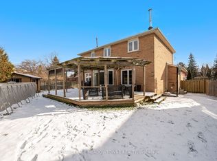 16 Cox Cres, Brampton, ON L6X 3H1