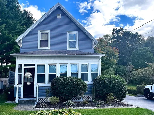 114 Riverneck Rd, Chelmsford, MA 01824