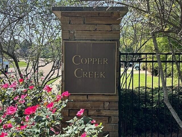 2nd image of 241 Copper Creek Dr