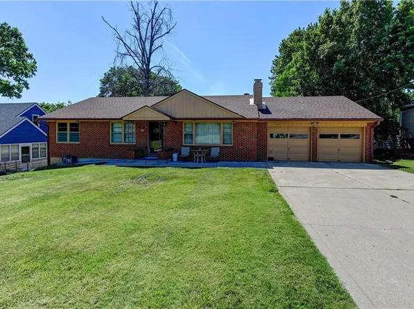 3012 N 64th St, Kansas City, KS 66104
