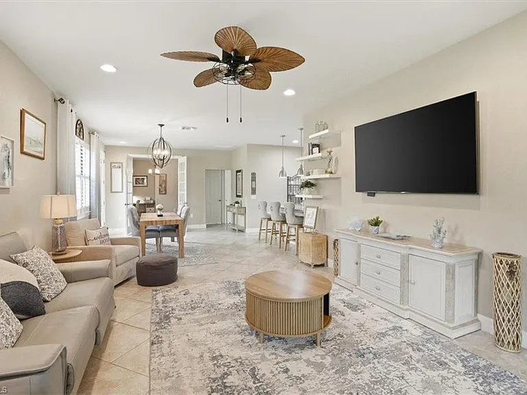 5769 Mayflower Way — Photo 15