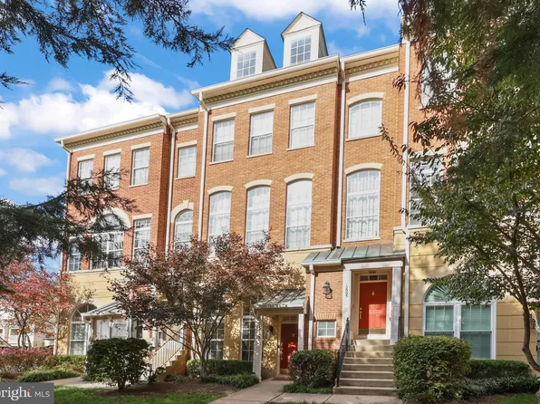 12093 Trumbull Way Unit 12A, Reston, VA 20190