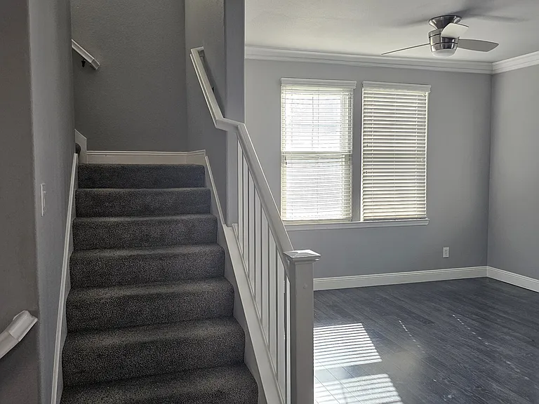 3538 Altamira Ter — Photo 6