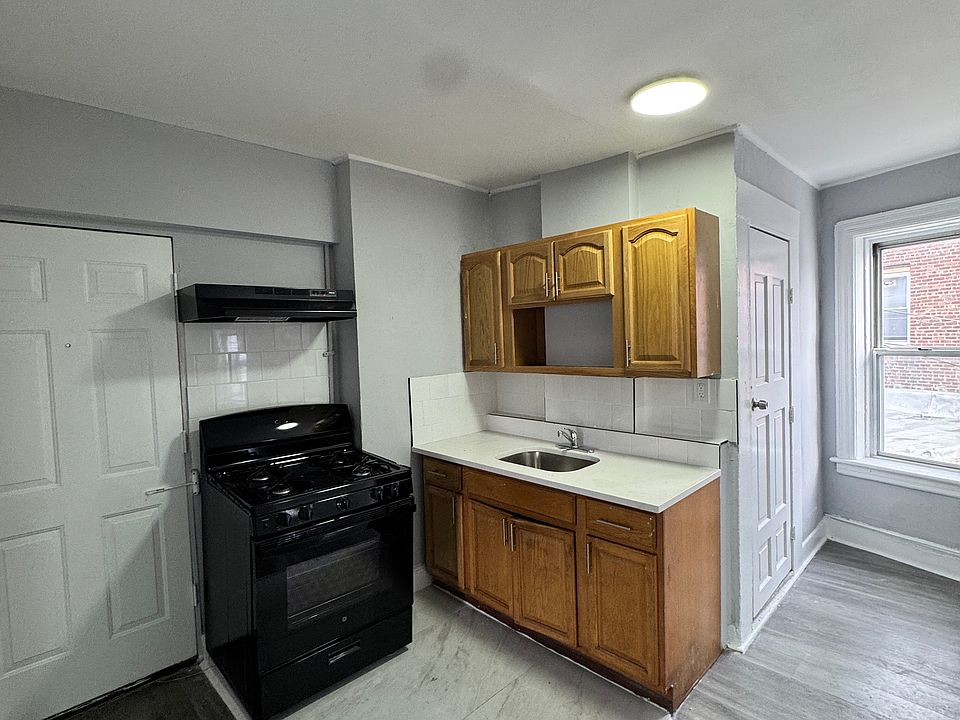 1st image of 316 Market St #3