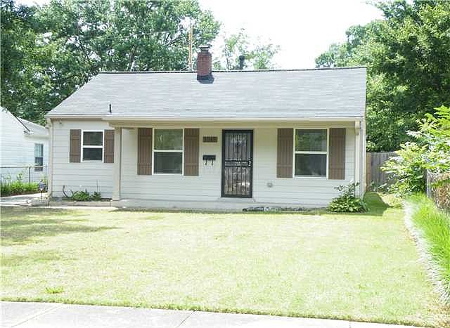1st image of 1045 E Rossiland Cir