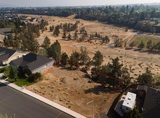 320 NW 16th Pl, Redmond, OR