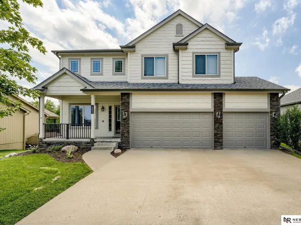 14802 S 24th St, Bellevue, NE 68123