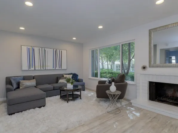10 Morning Sun Ct, Mountain View, CA 94043
