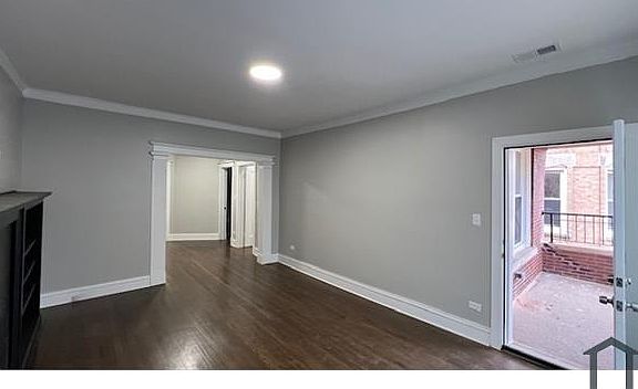 2nd image of 5722 S King Dr Floor 3