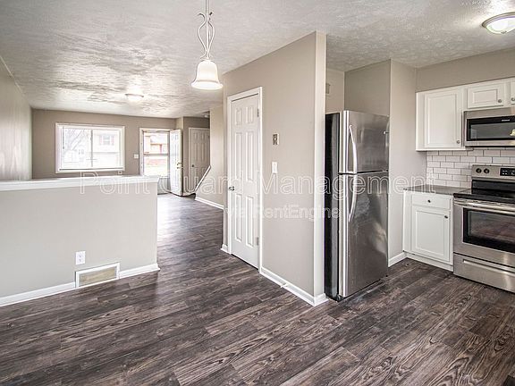 4th image of 604 Cordes Dr