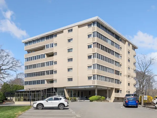 53 Melrose St APT 7G, Melrose, MA 02176