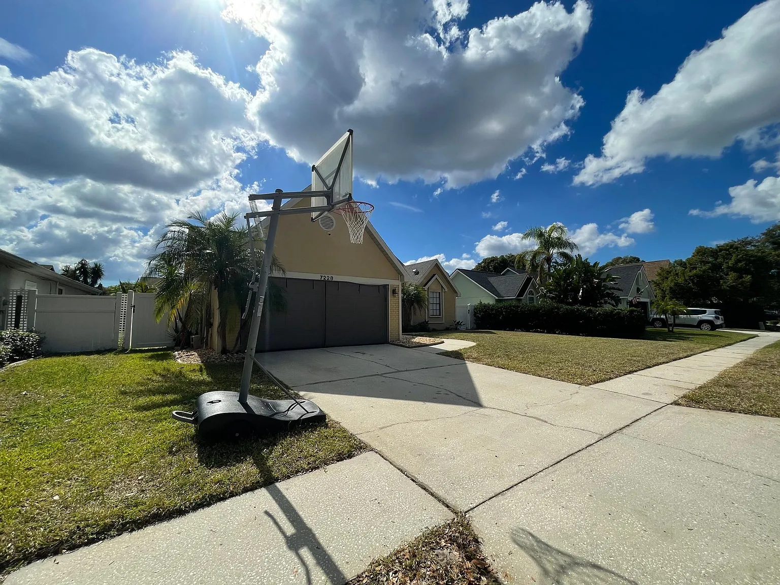 7228 Otter Creek Dr — Photo 3