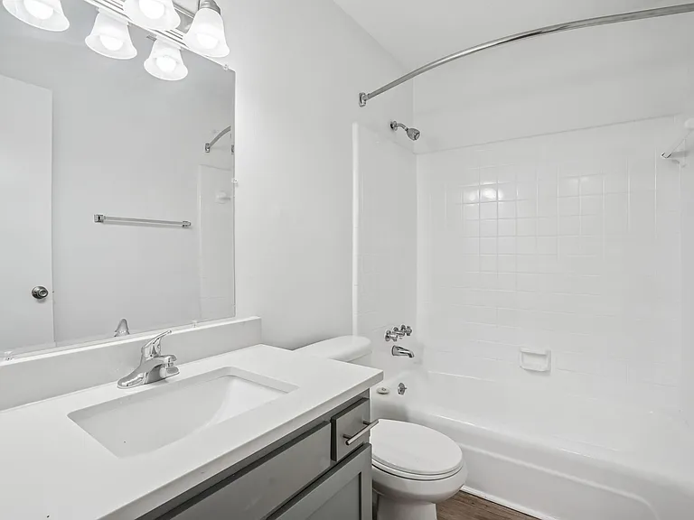 Palmetto Creek Townhomes — Photo 9