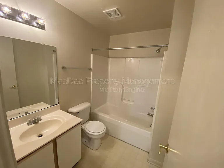 76 Red Maple Ct #100 — Photo 10