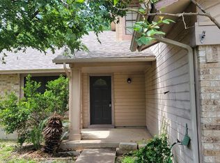 6802 Luckenbach Ln, Austin, TX 78729