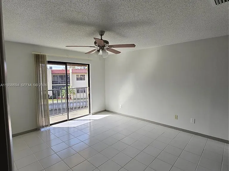 2050 Oleander Blvd #9-206 — Photo 10