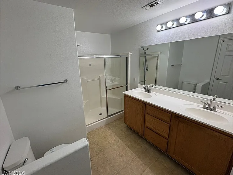 3377 Glacial Lake St — Photo 13